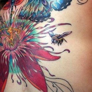 Tatuaje cu flori